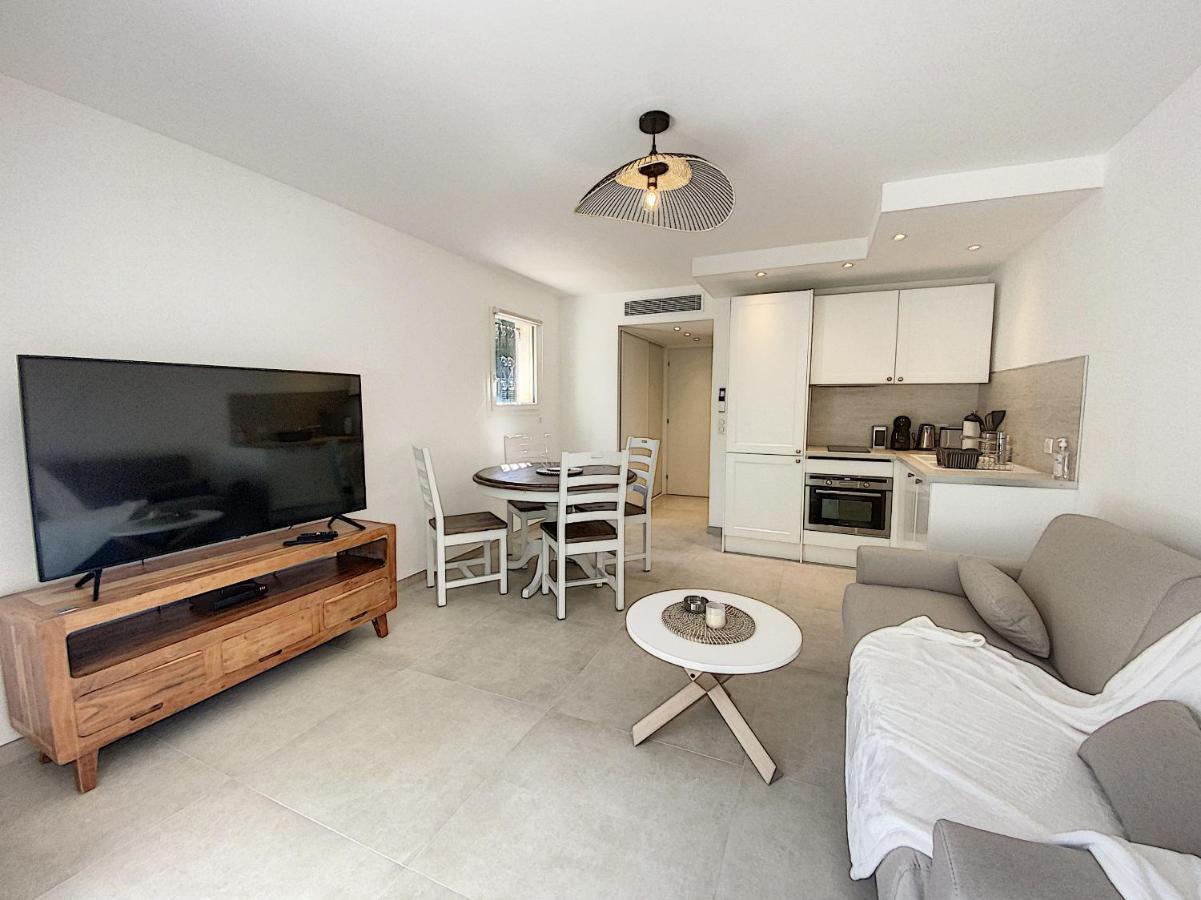 Superbe Appartement Au Coeur Du Cap D'Antibes Zewnętrze zdjęcie